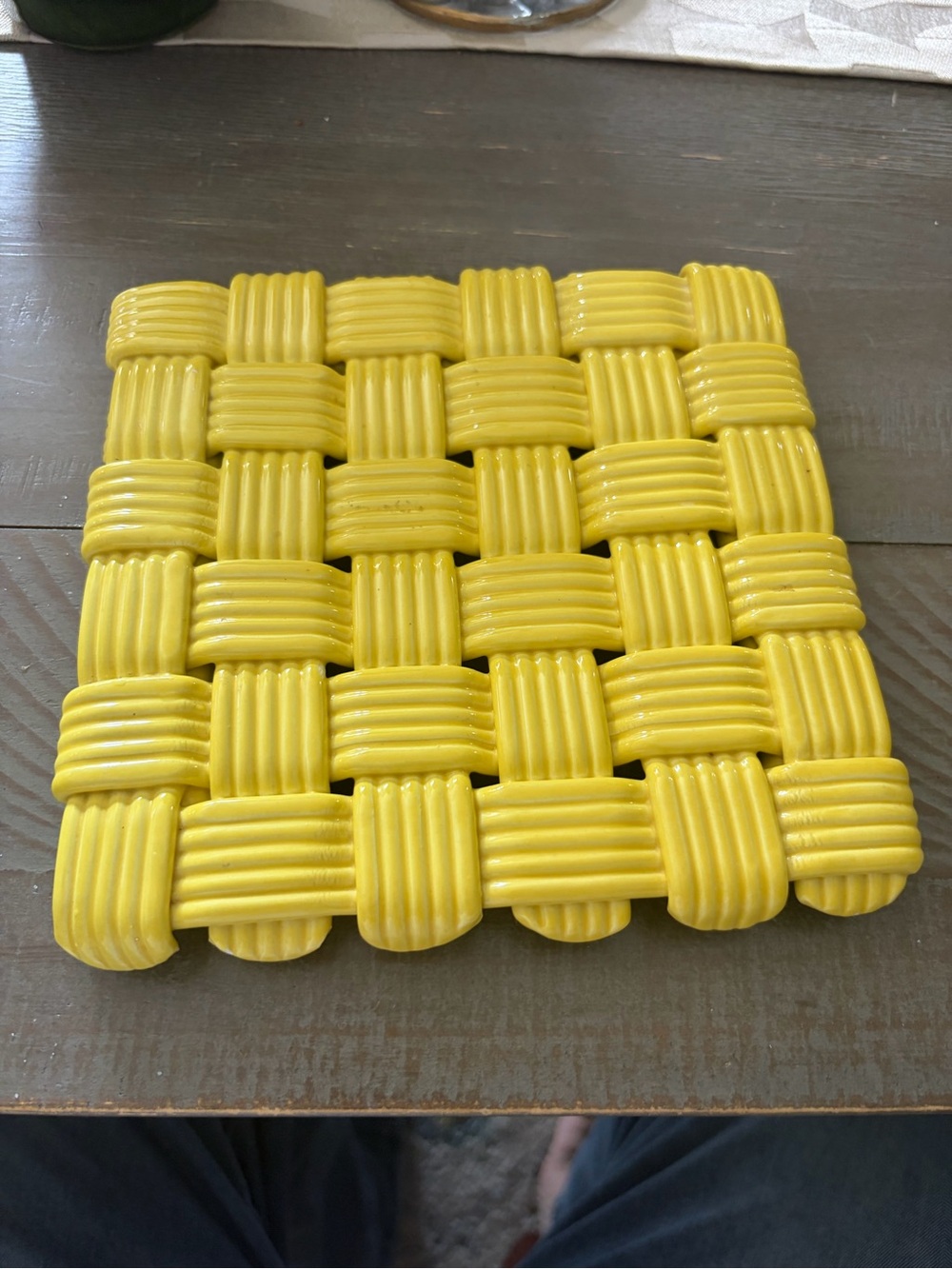 Bass Primogi Woven Gloss Yellow Hot Pad
